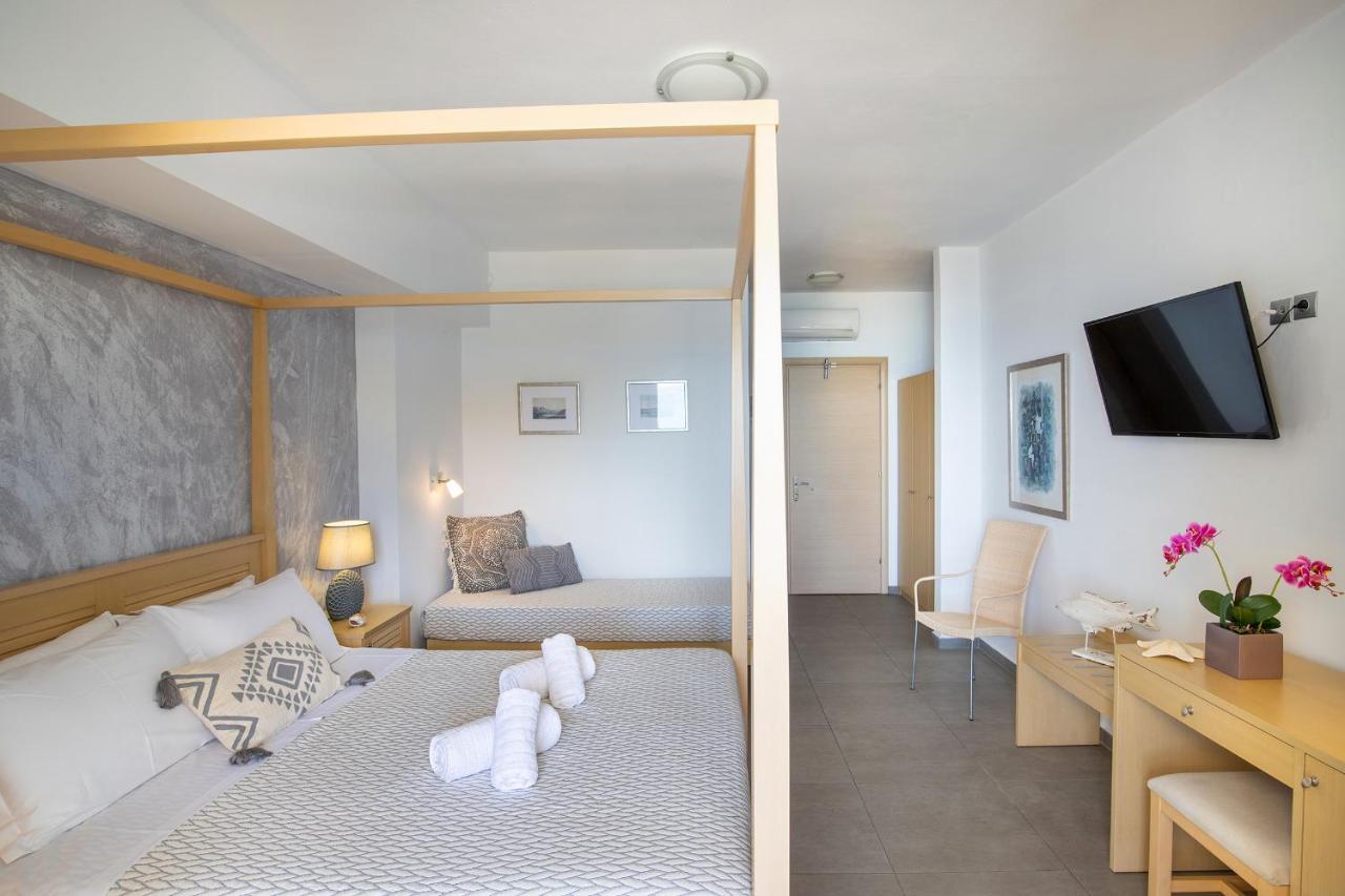 Kini Blue Harmony Hotel מראה חיצוני תמונה