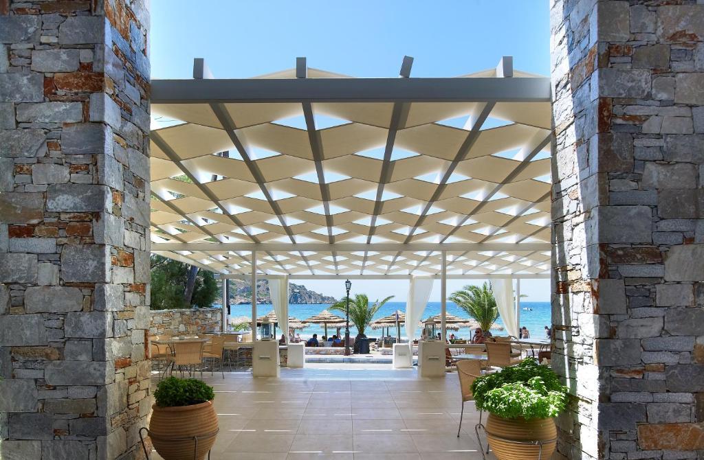 Kini Blue Harmony Hotel מראה חיצוני תמונה