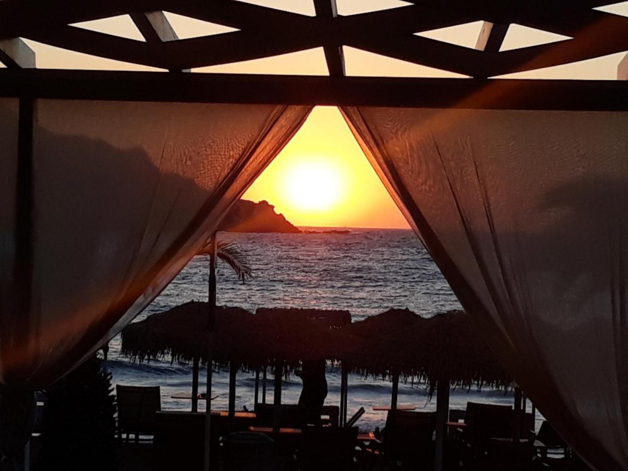 Kini Blue Harmony Hotel מראה חיצוני תמונה