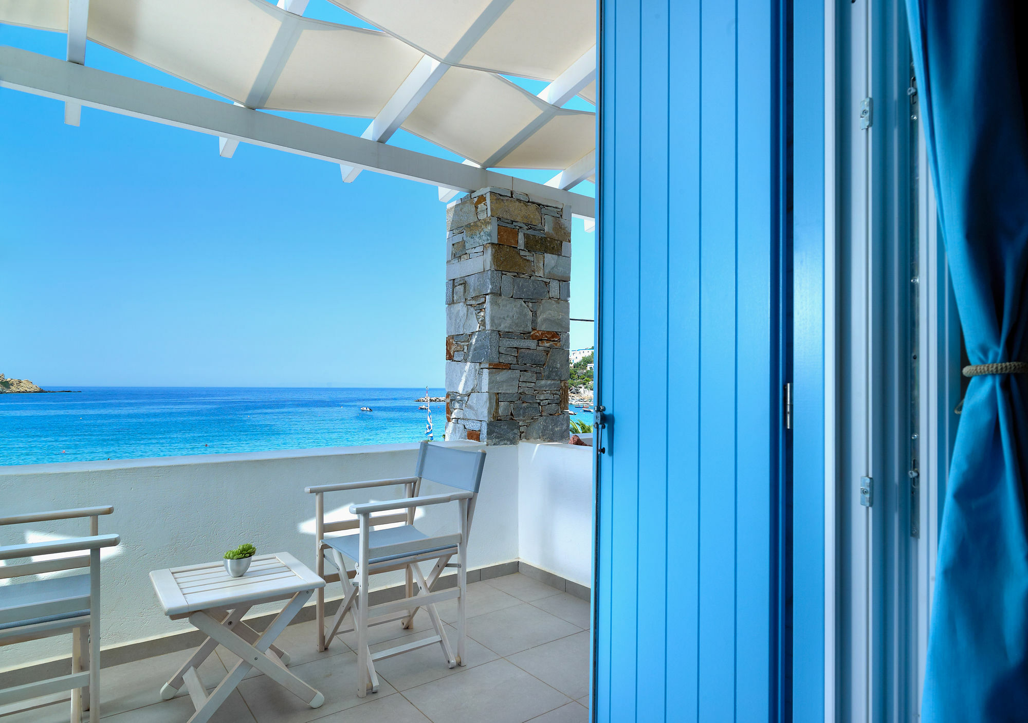 Kini Blue Harmony Hotel מראה חיצוני תמונה
