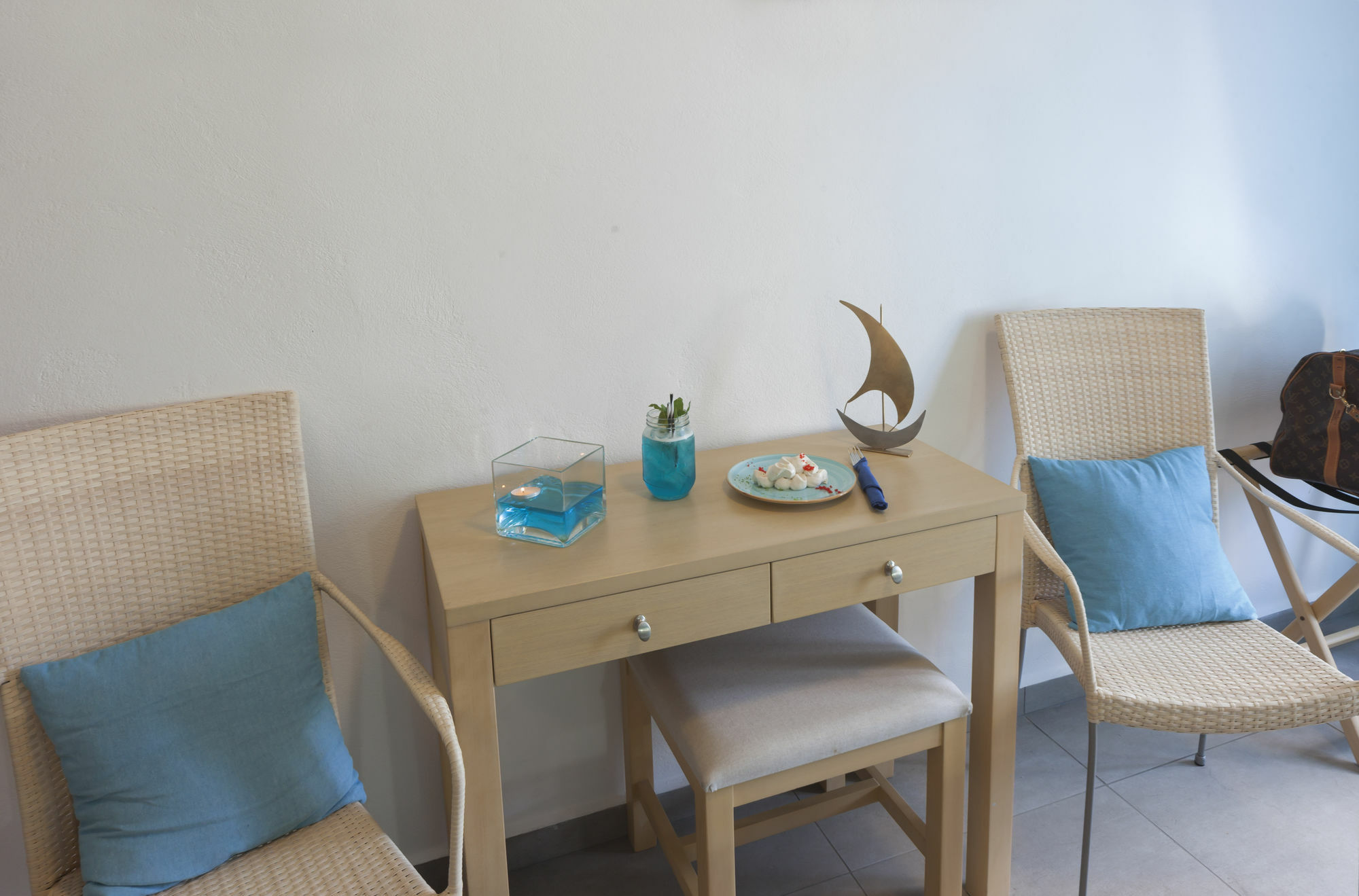 Kini Blue Harmony Hotel מראה חיצוני תמונה