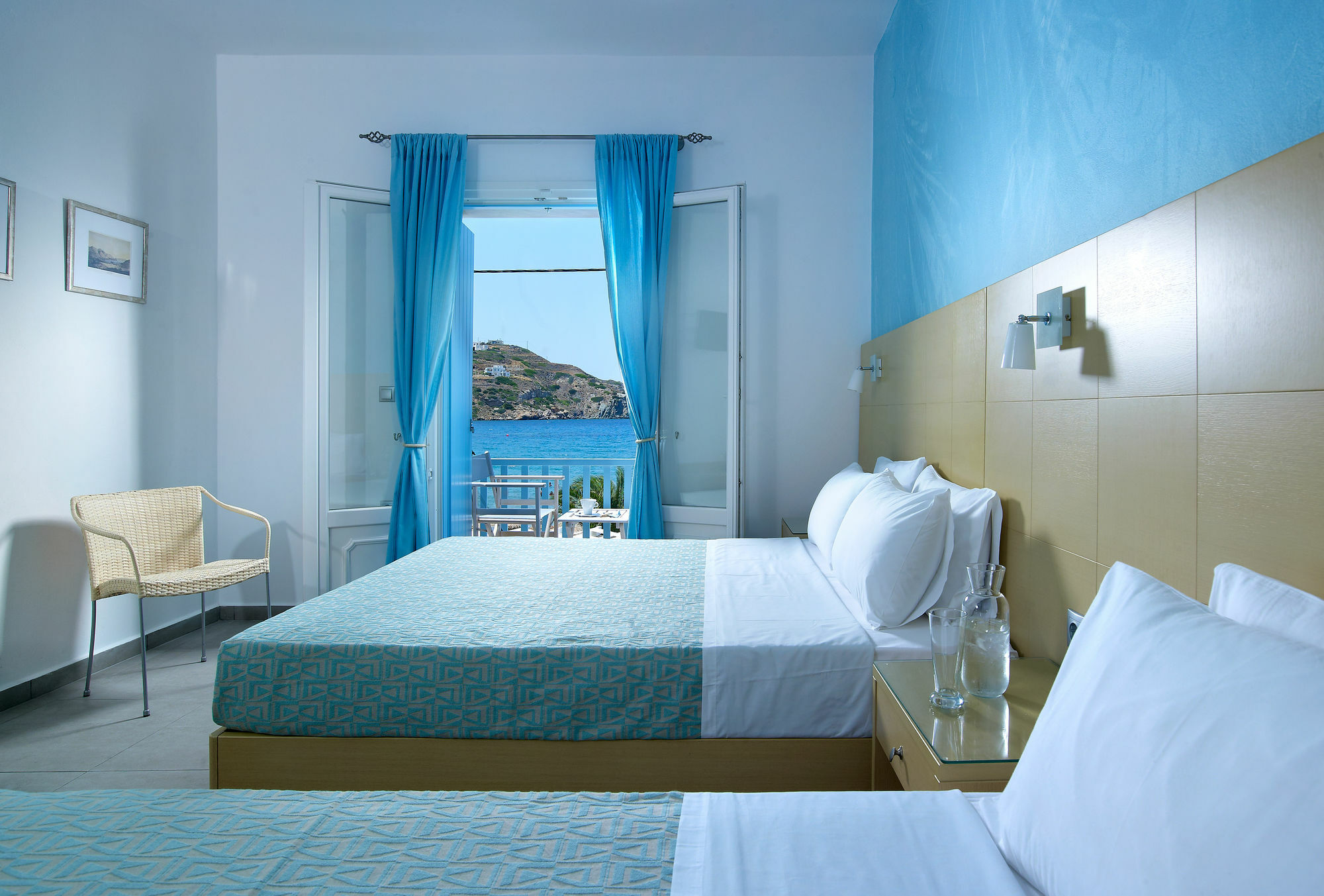 Kini Blue Harmony Hotel מראה חיצוני תמונה